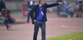 Managerul tehnic al FC Viitorul, Gheorghe Hagi reactioneaza in meciul cu Dinamo Bucuresti, din etapa a XIV-a a Ligii I, disputat la Bucuresti, vineri, 7 noiembrie 2014. BOGDAN IORDACHE / MEDIAFAX FOTO hagi antrenor Nationala