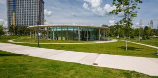pavilionul tinerilor parcul feroviarilor cluj napoca