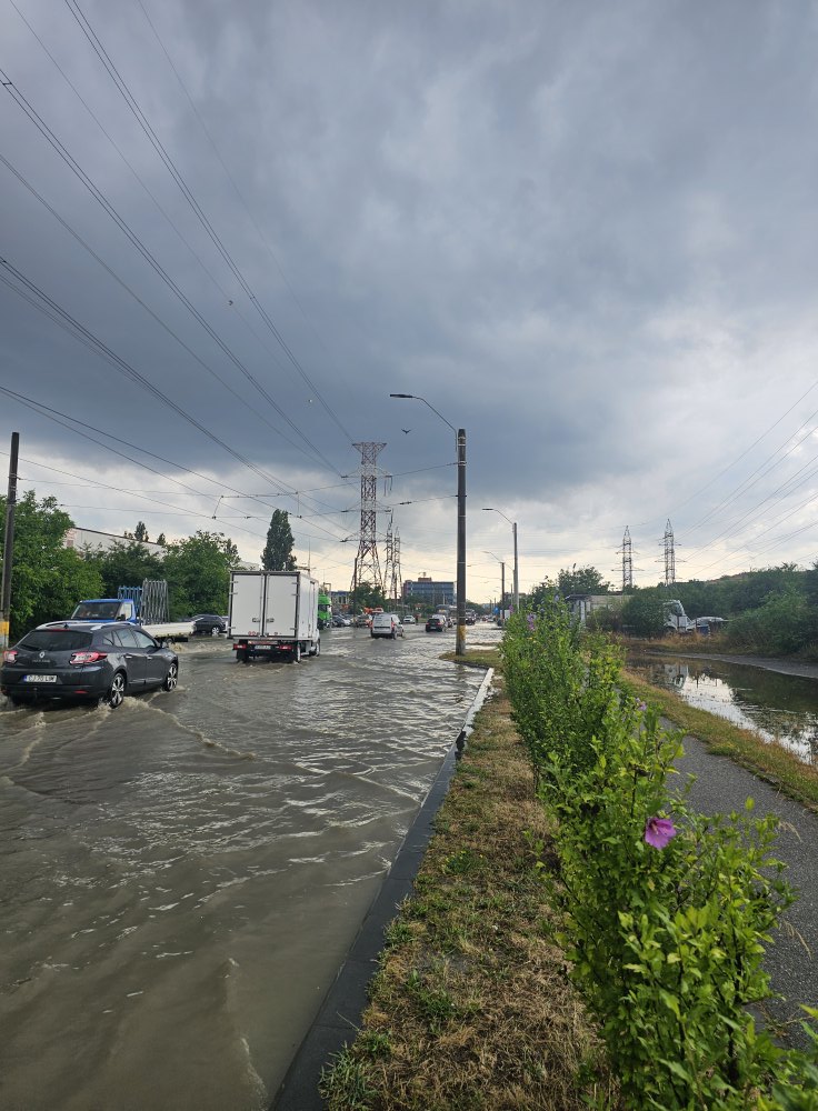 bulevardul muncii cluj inundat 2025