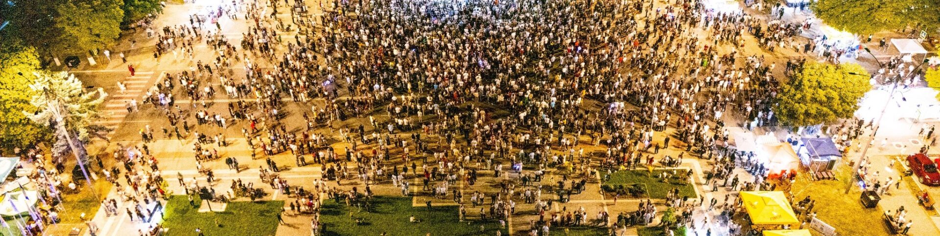 centrul municipiului Ungheni concert Holograf august 2025