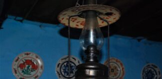 lampă cu petrol Negreni, sursa centrul Tradiții Clujene