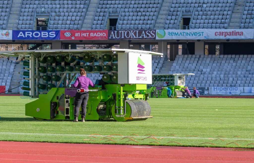 gazon hibrid pe stadion cluj