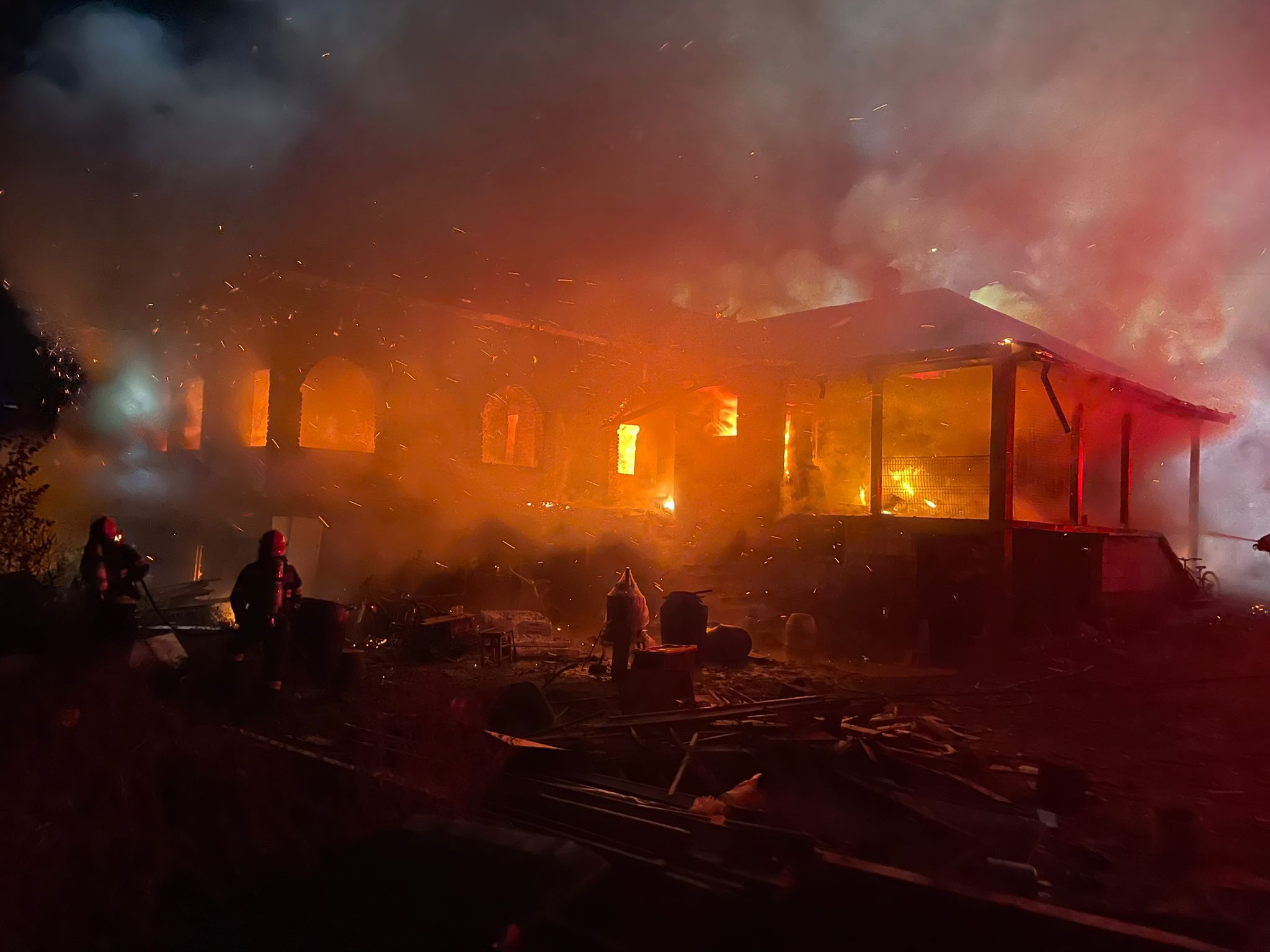 incendiu chinteni deusu isu cluj