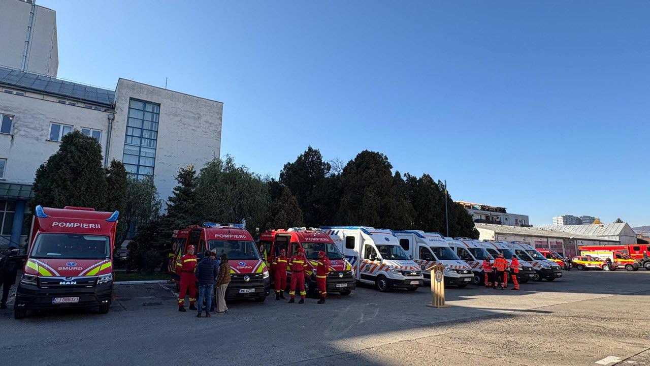 Pentru județul Cluj sunt destinate 14 ambulanțe de tip B (5 pentru SMURD și 9 pentru SAJ) și 5 ambulanțe de tip C (2 pentru SMURD și 3 pentru SAJ).