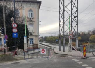 strada mamaia cluj-napoca malul somesului