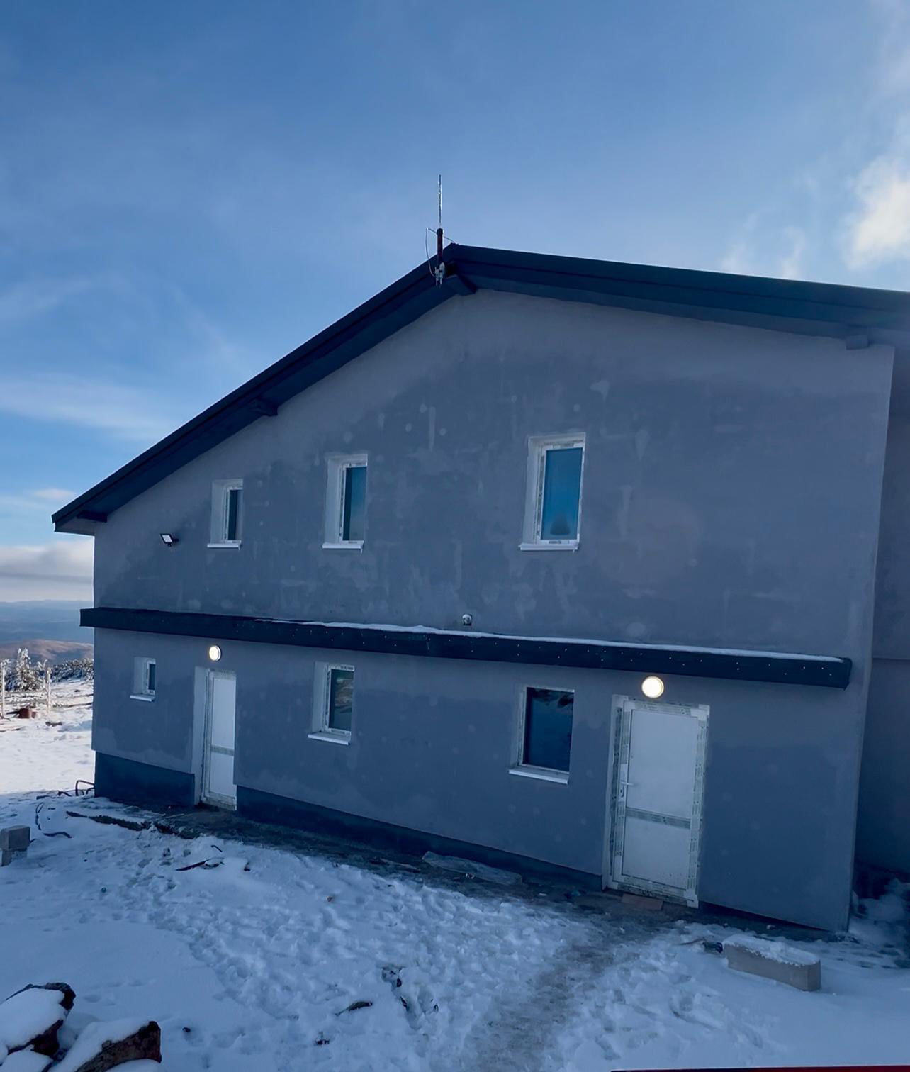 cabana meteo reconstruita vladeasa cluj muncii apuseni11