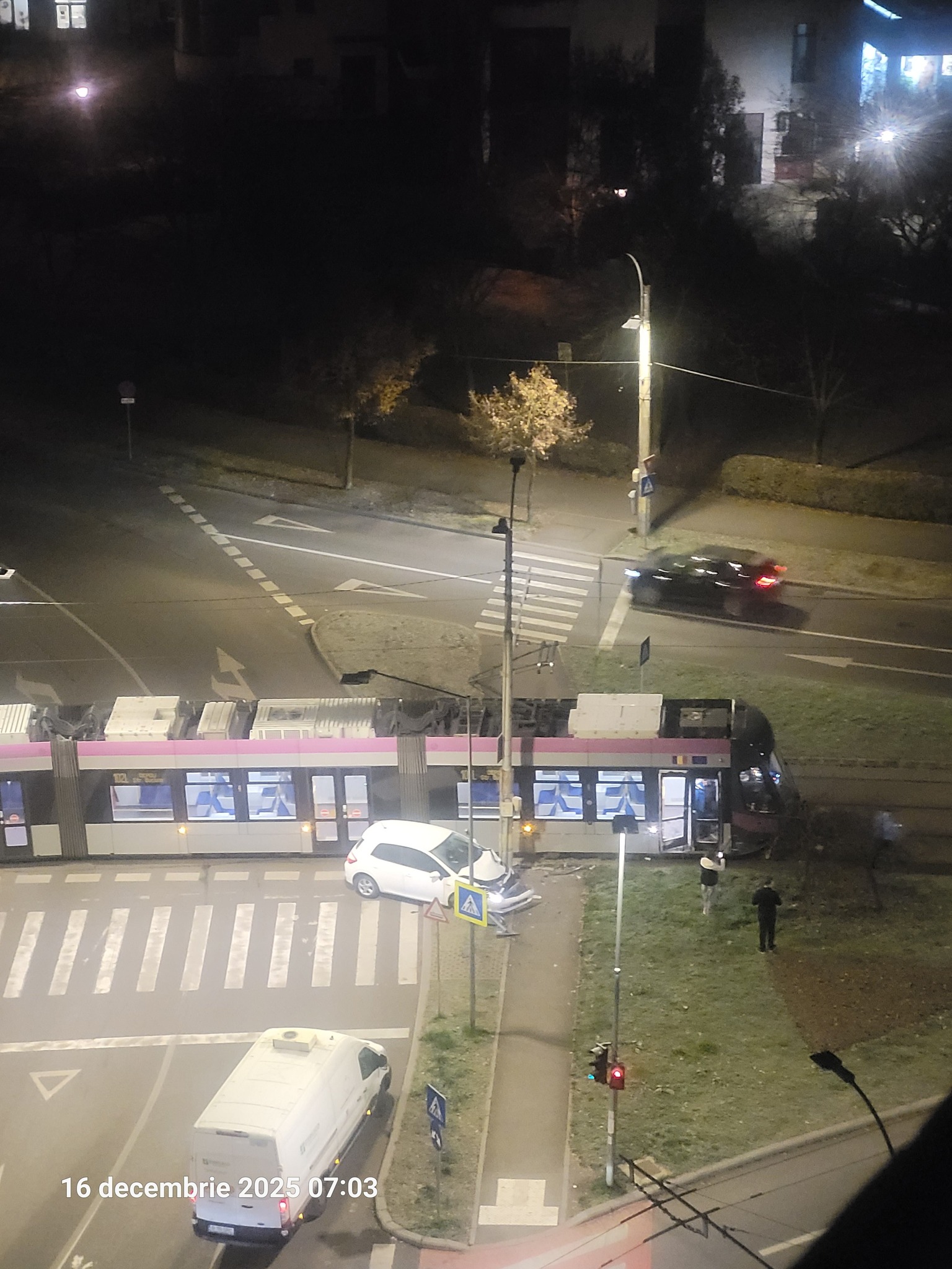 accident calvaria autoturism - tramvai