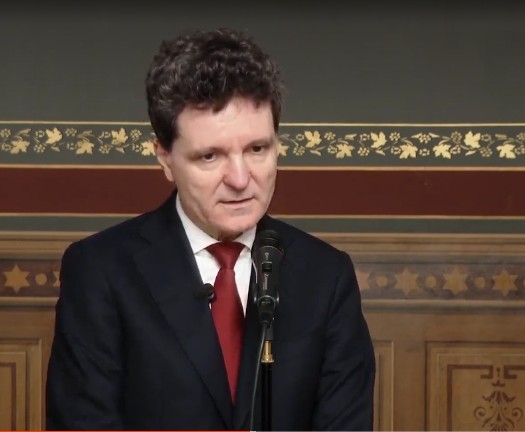 presedintele nicusor dan