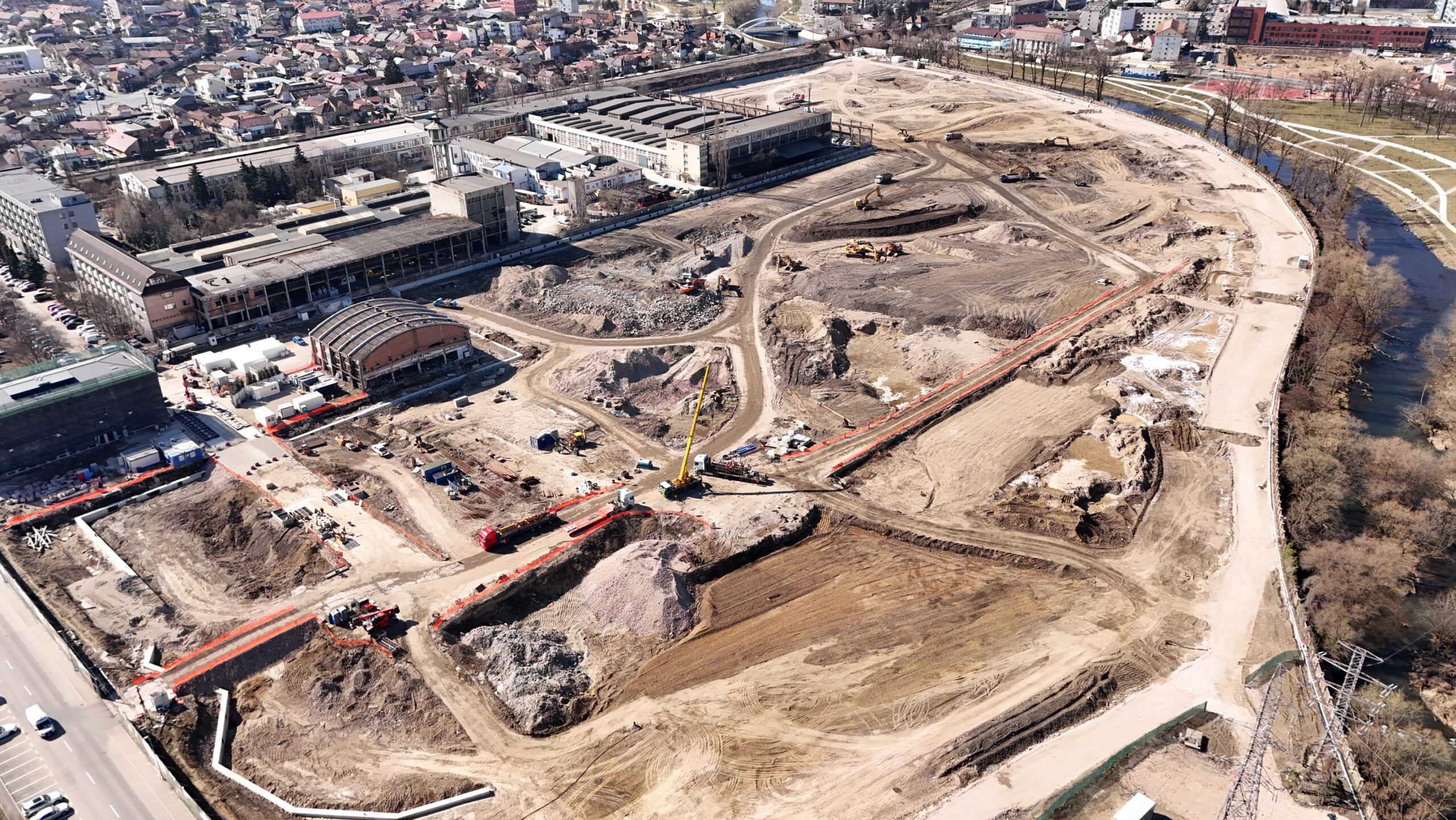 santierul mall-ului rivus