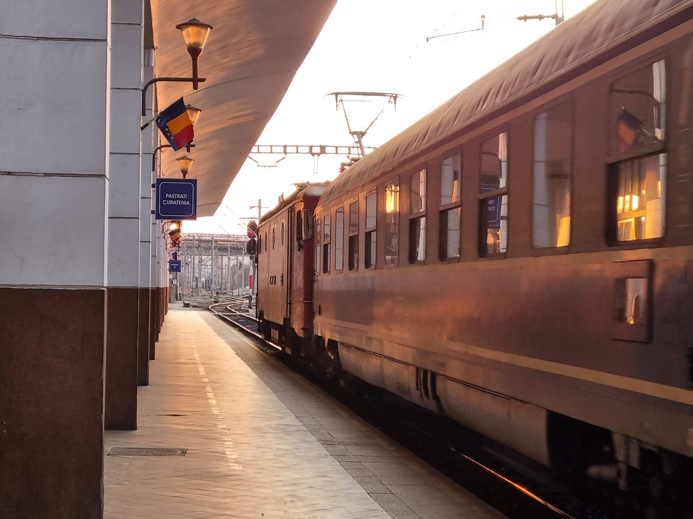 gara cluj-napoca tren