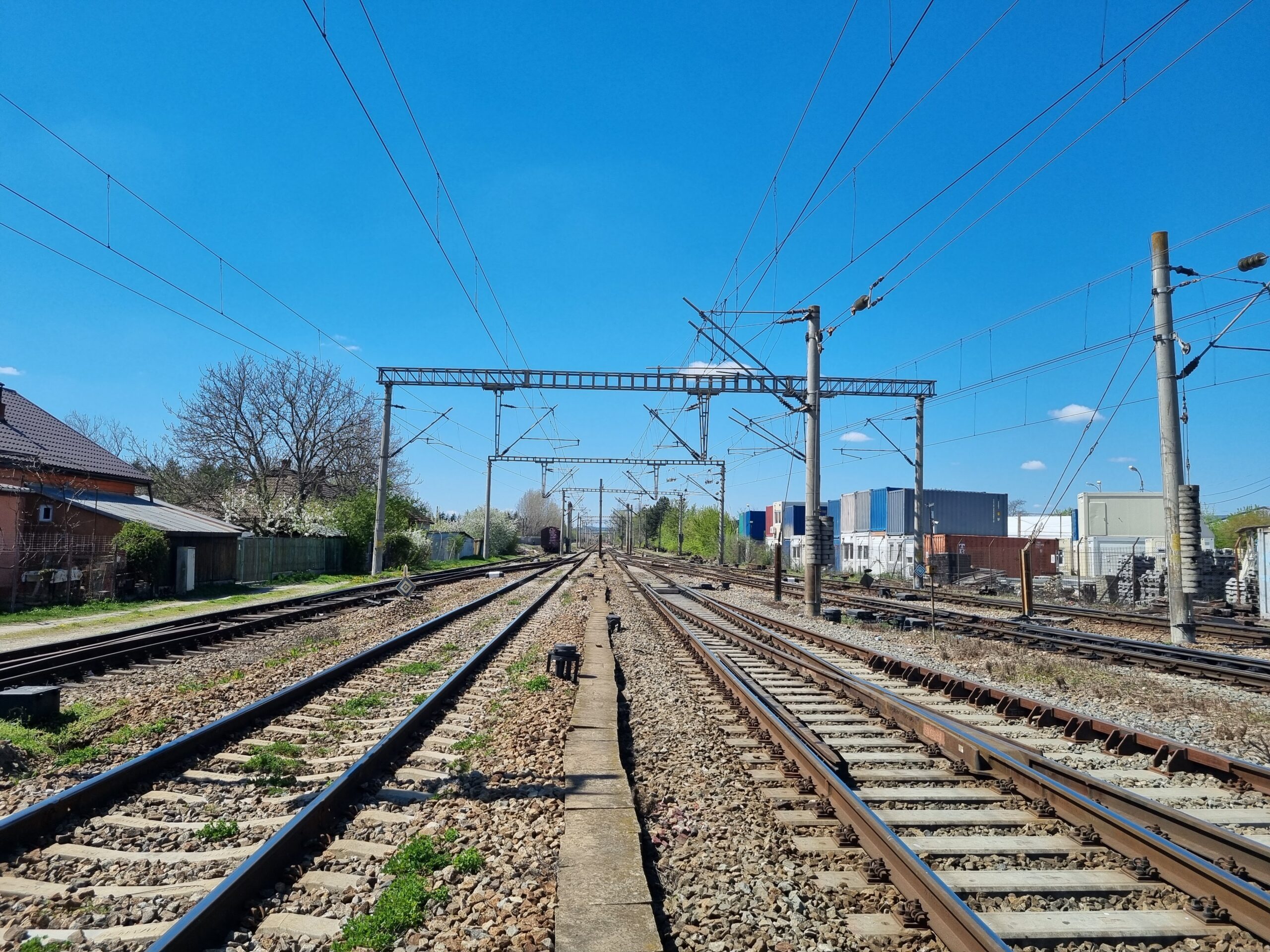 tren cale ferata cluj napoca est