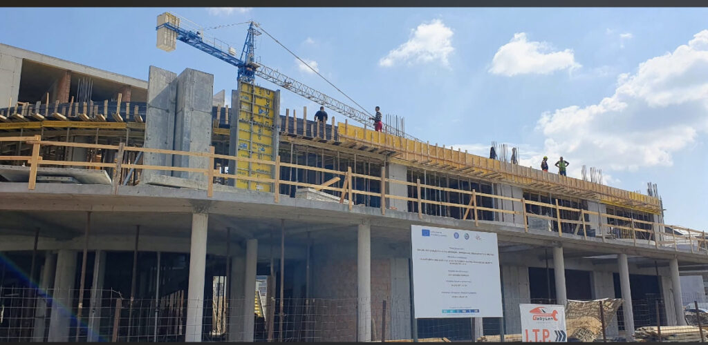 Scoala catanelor floresti