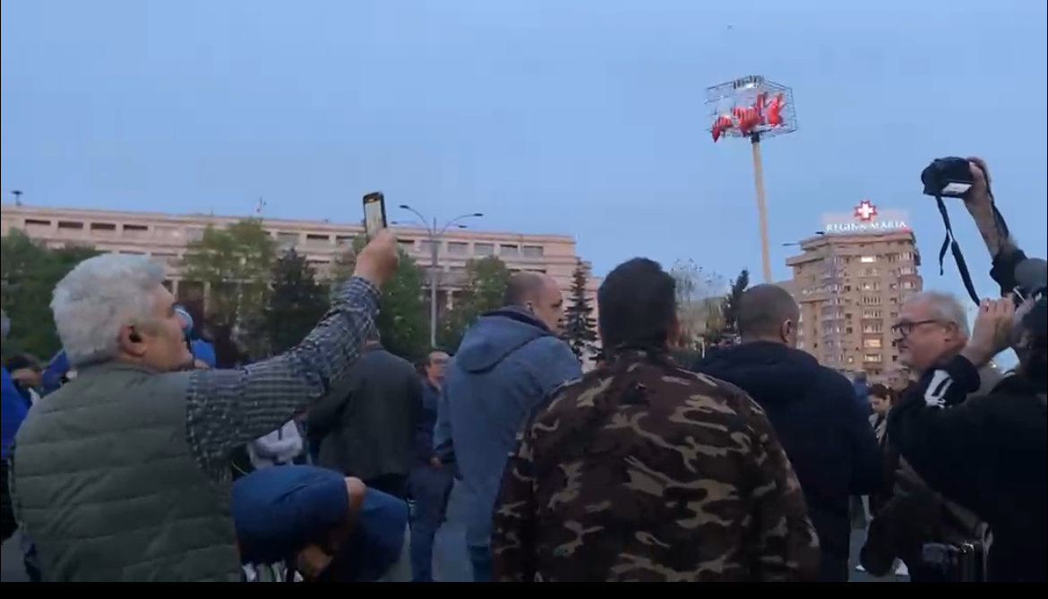 Piata victoriei bolojan