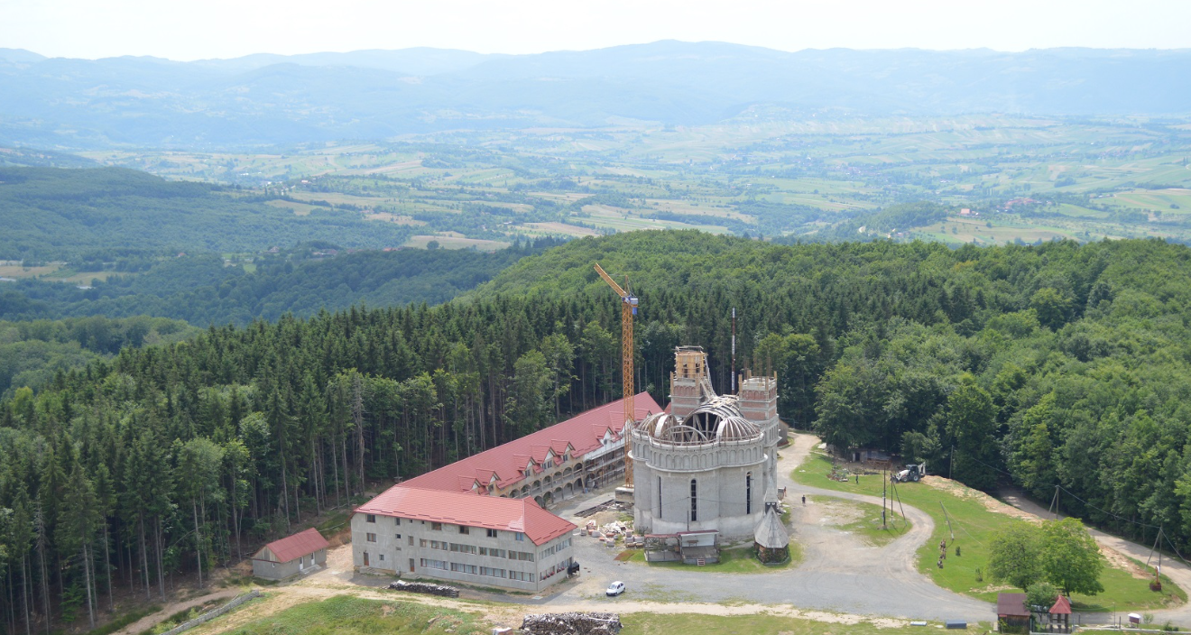 sursa foto MănăstireaPiatraCraiului.ro