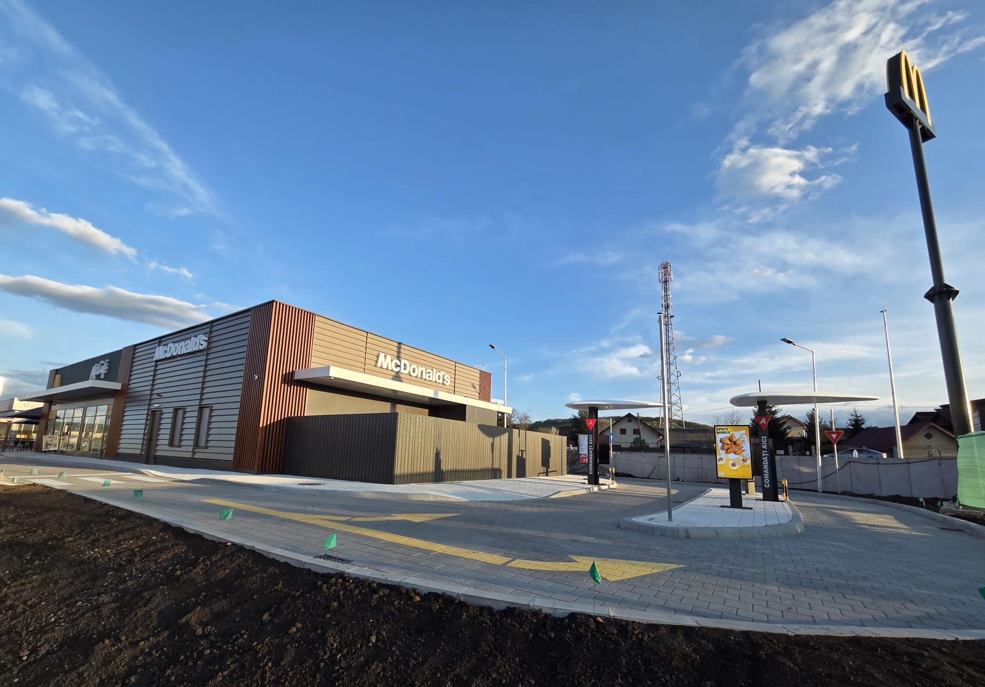 Mc Donald s Floresti 3