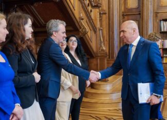 stefan teisanu cu premierul ilie bolojan