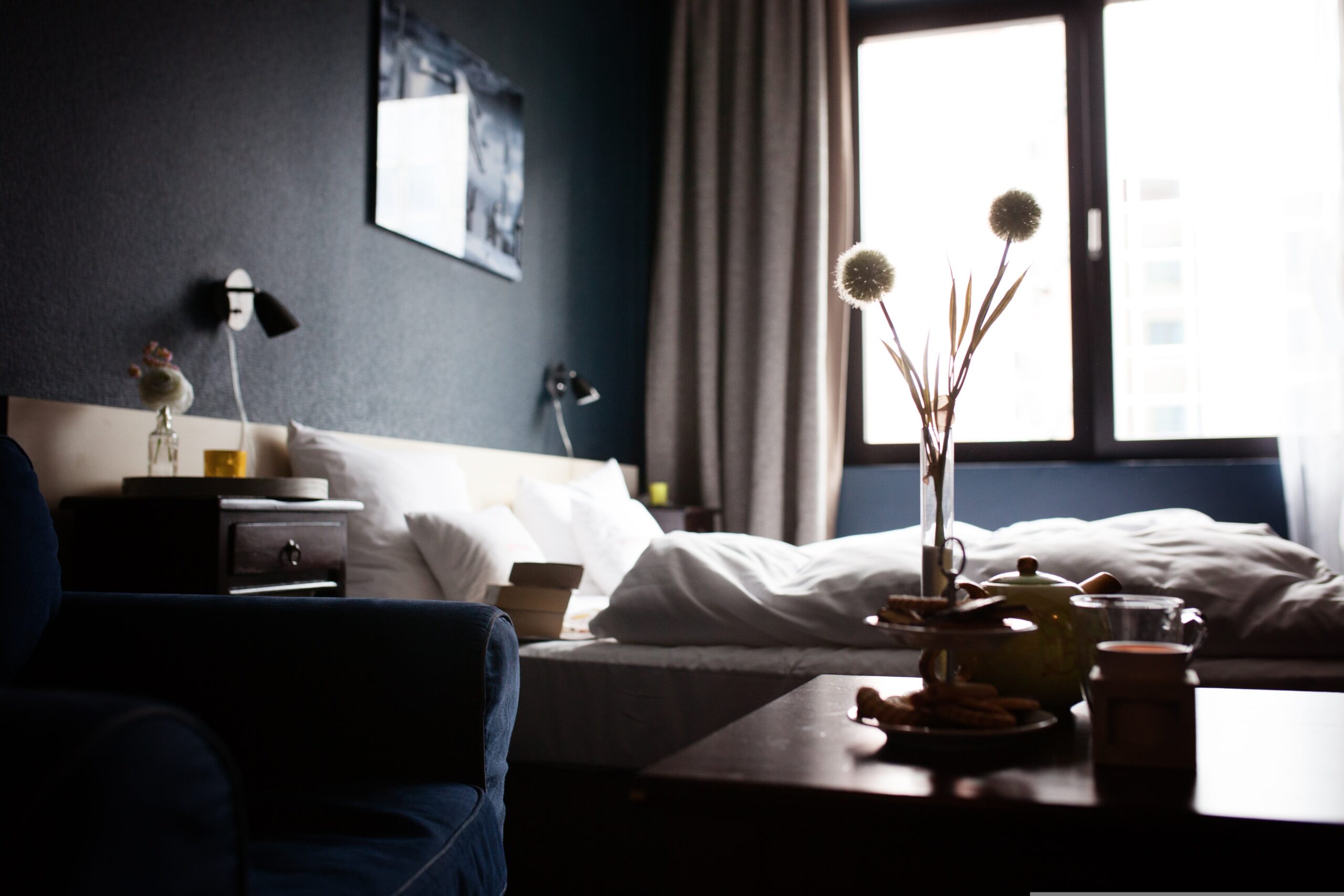 camera hotel lux foto Image by Manuela Jaeger from Pixabay