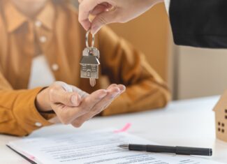 Imobiliare, casa, chei