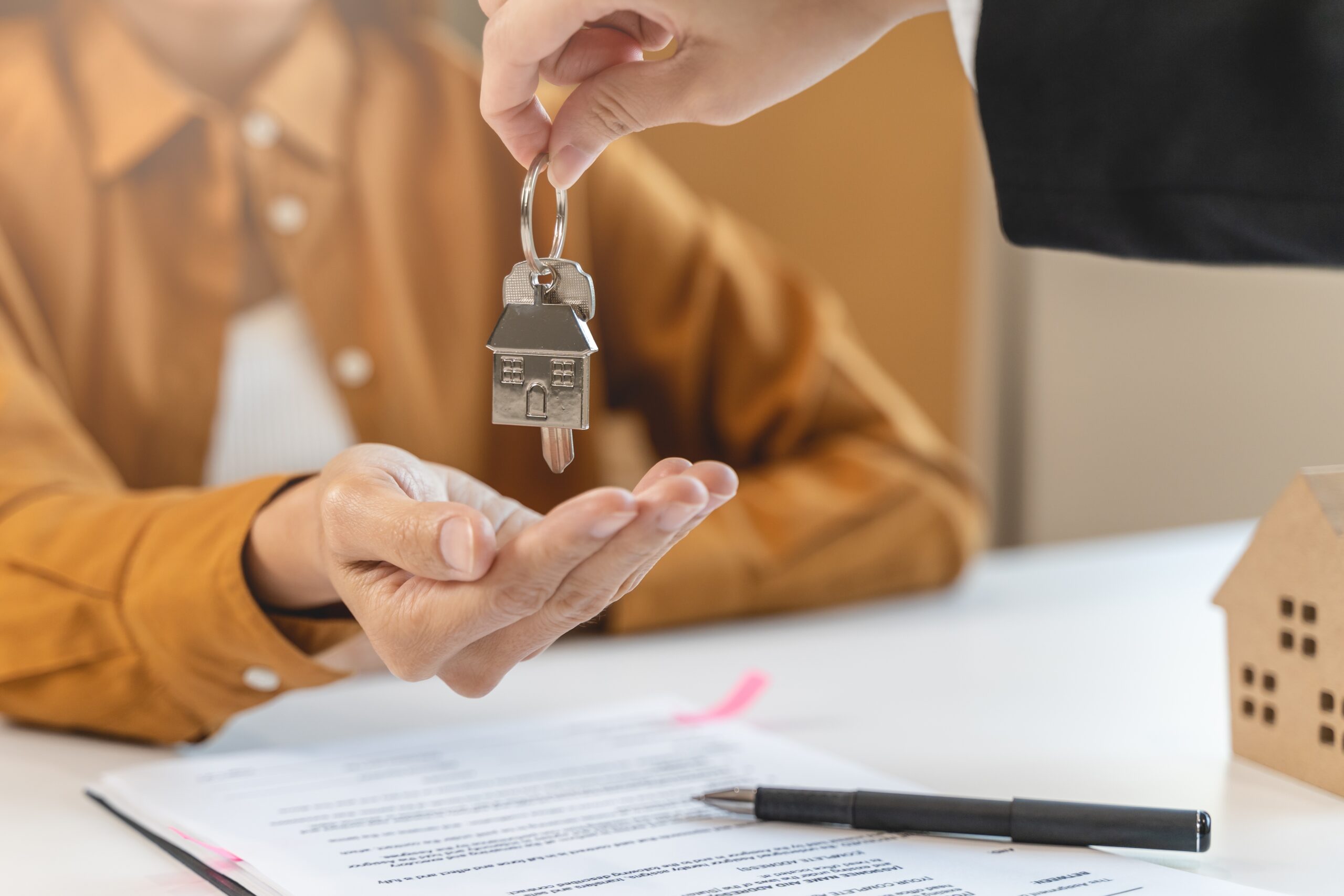Imobiliare, casa, chei