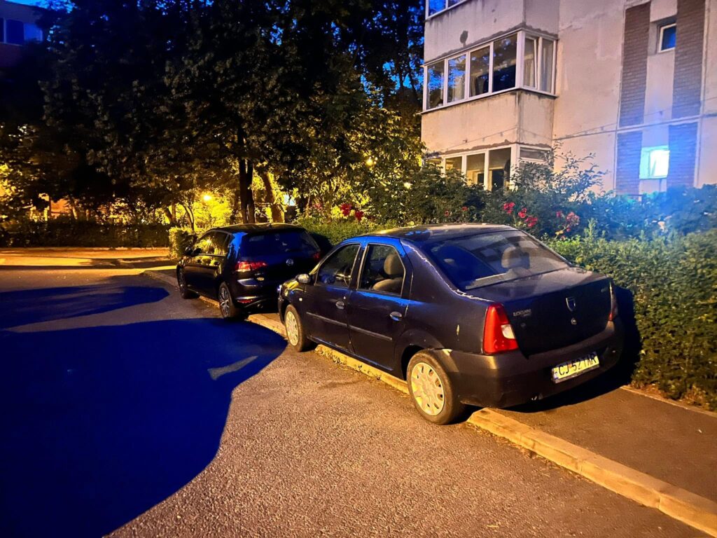 masini parcate haotic cluj-napoca cartiere 5