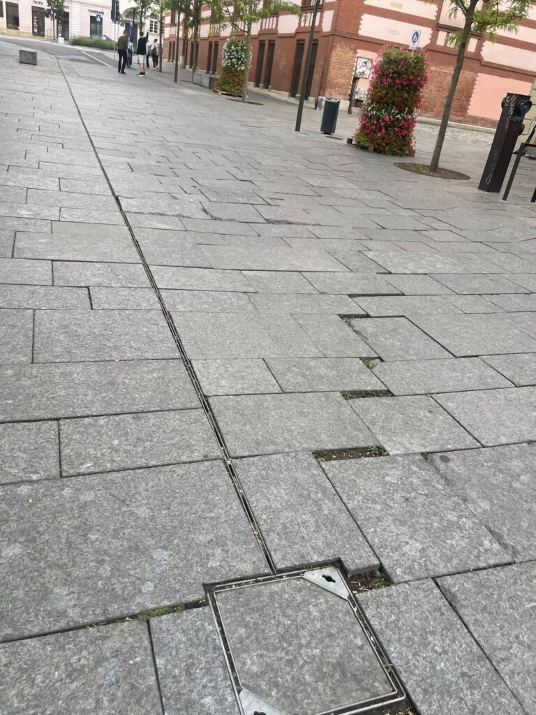 strada universitatii cluj-napoca cluj 2