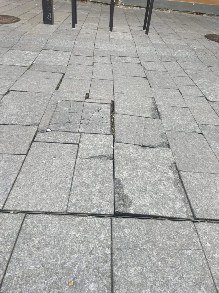 strada universitatii cluj-napoca cluj 3