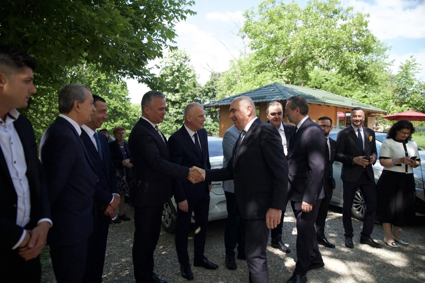 adrian vestea si ilie bolojan