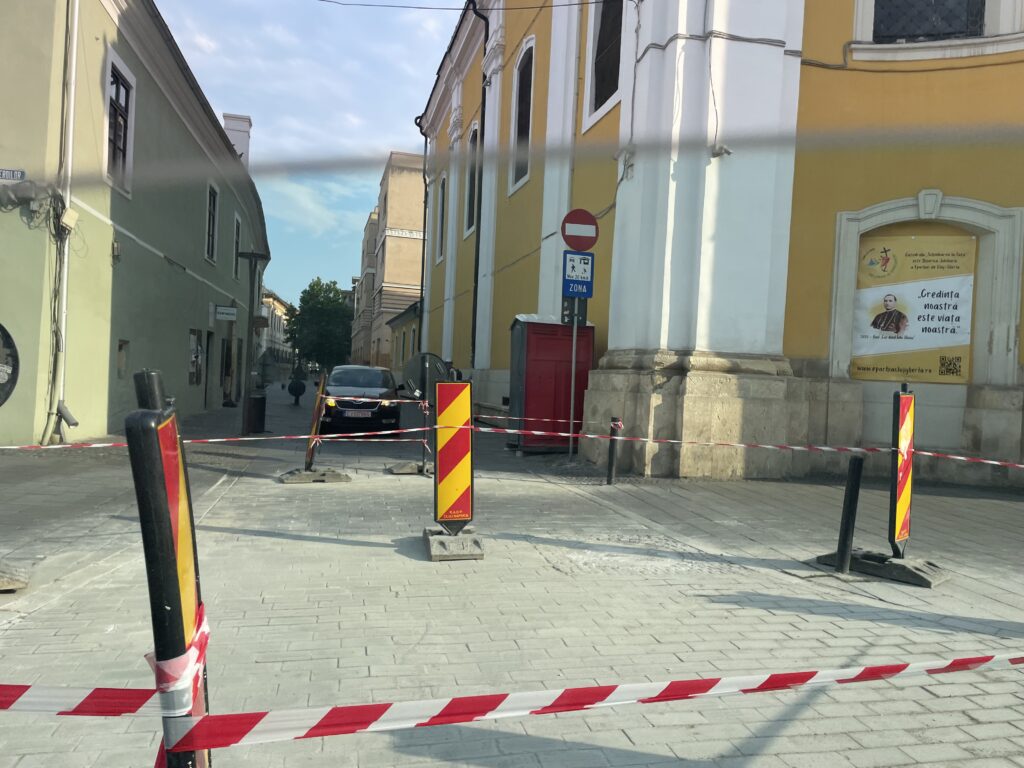 pavaje centru lucrari refacere