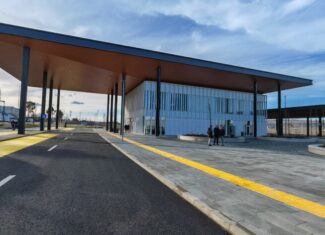 park and ride aeroport terene centru conferinte