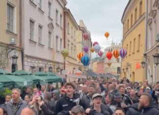 suporteri u in polonia inainte meciului cu dinamo kiev