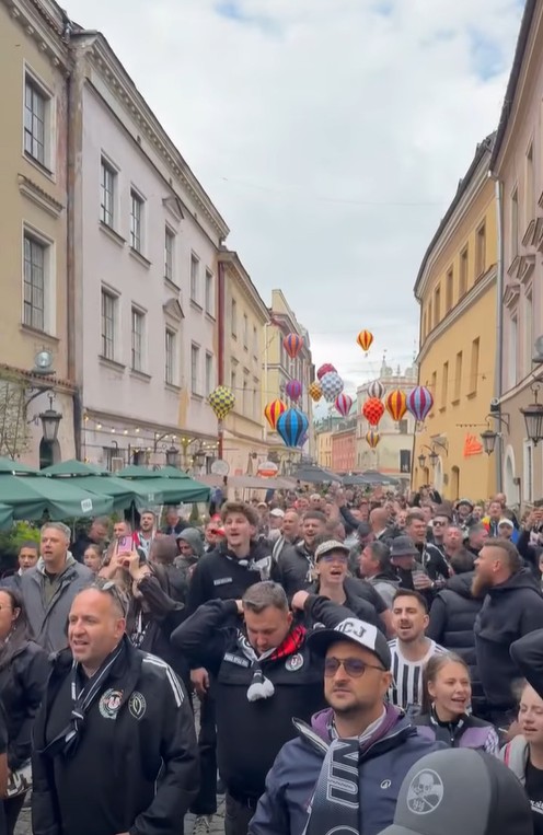 suporteri u in polonia inainte meciului cu dinamo kiev
