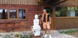 muzeu cacova ierii oale ceramica