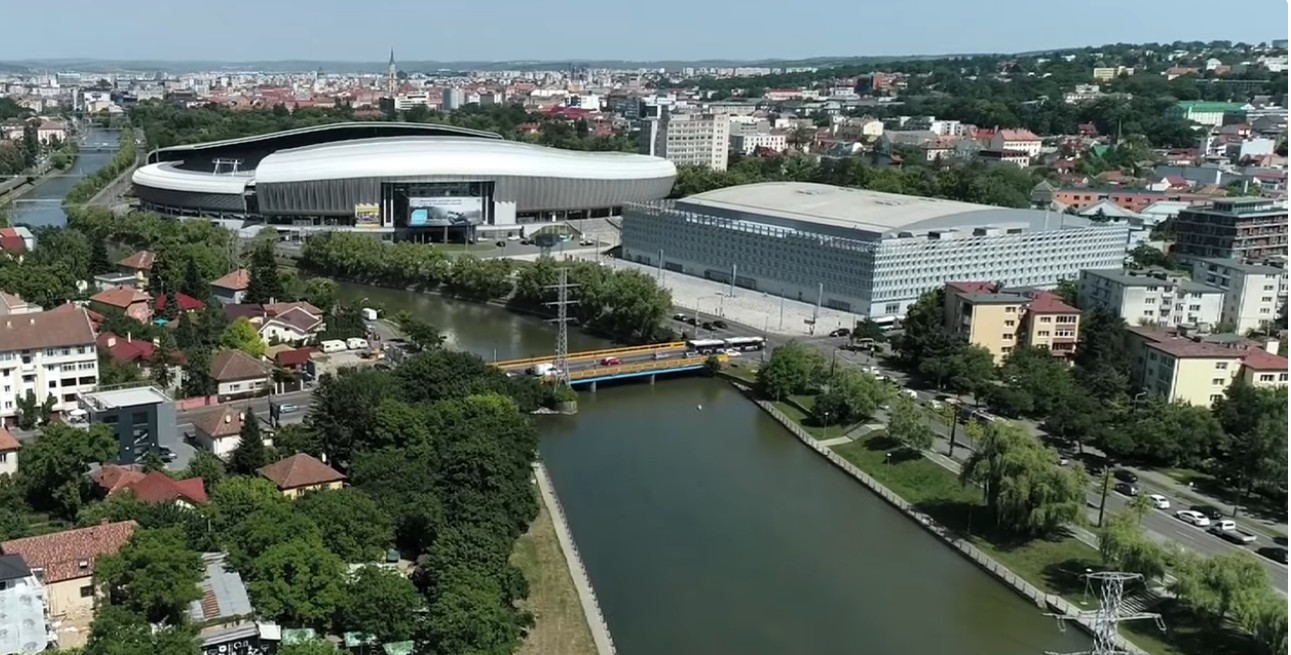 stadion cluj arena si sala polivlaenta bt arena cluj