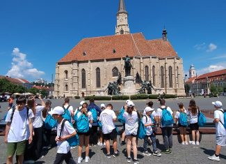tineri cluj tururi ghidate gratuite tineri din ucraina si republcia moldova