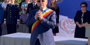 emil boc la deschiderea anului scolar in cluj