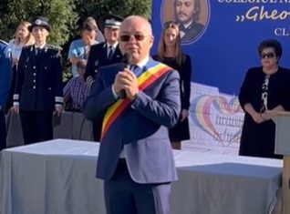 emil boc la deschiderea anului scolar in cluj