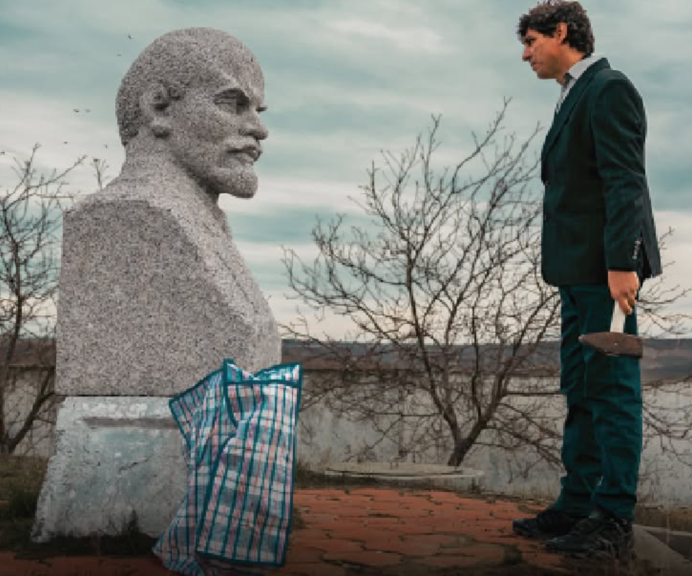 pionul lui lenin afis