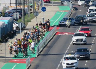 mars biciclisti pista floresti