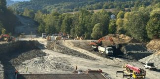 tunel poiana tigveni cornetu