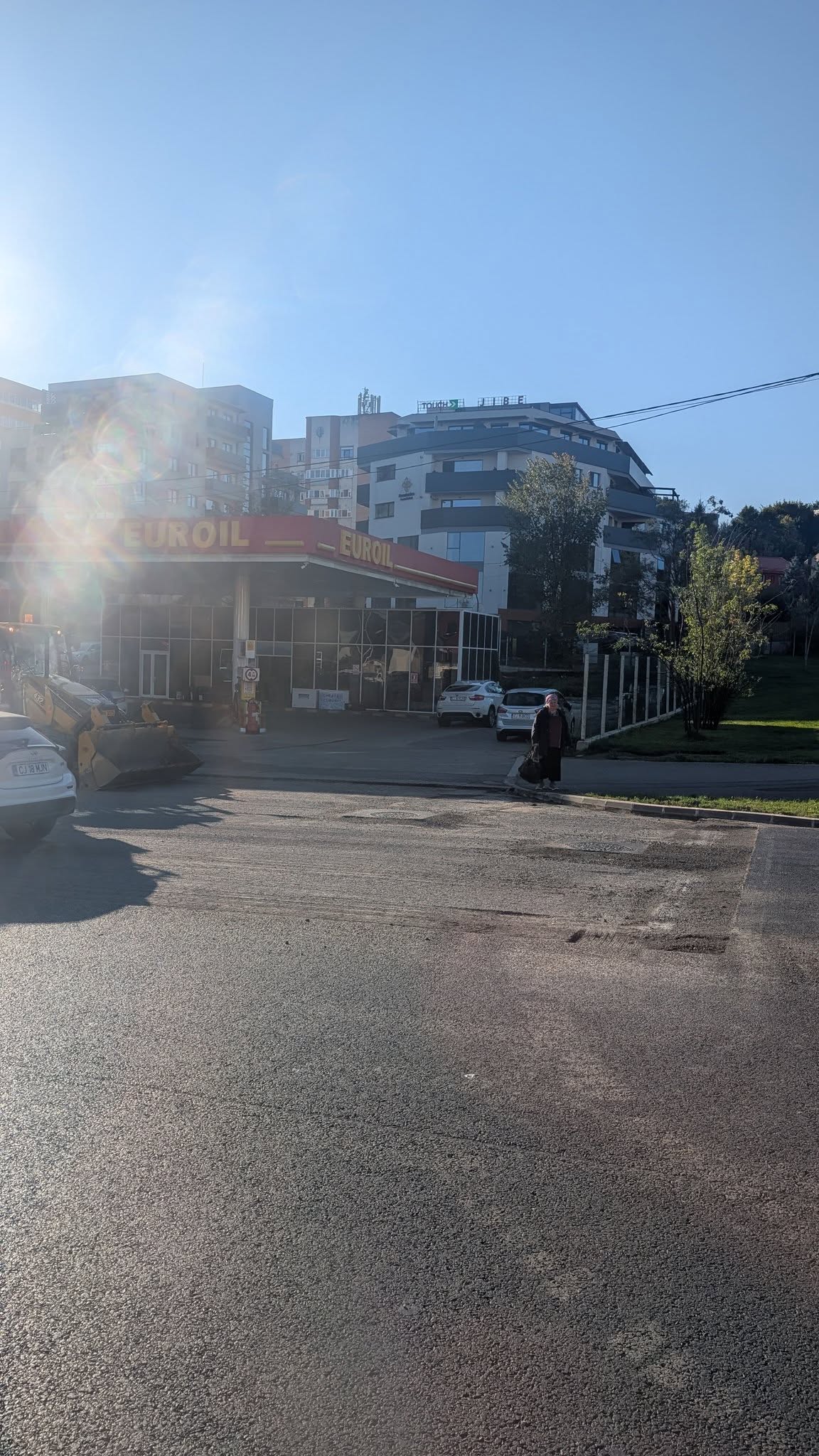 se frezeaza asflatul pe obsevatorului recent asfaltata cluj