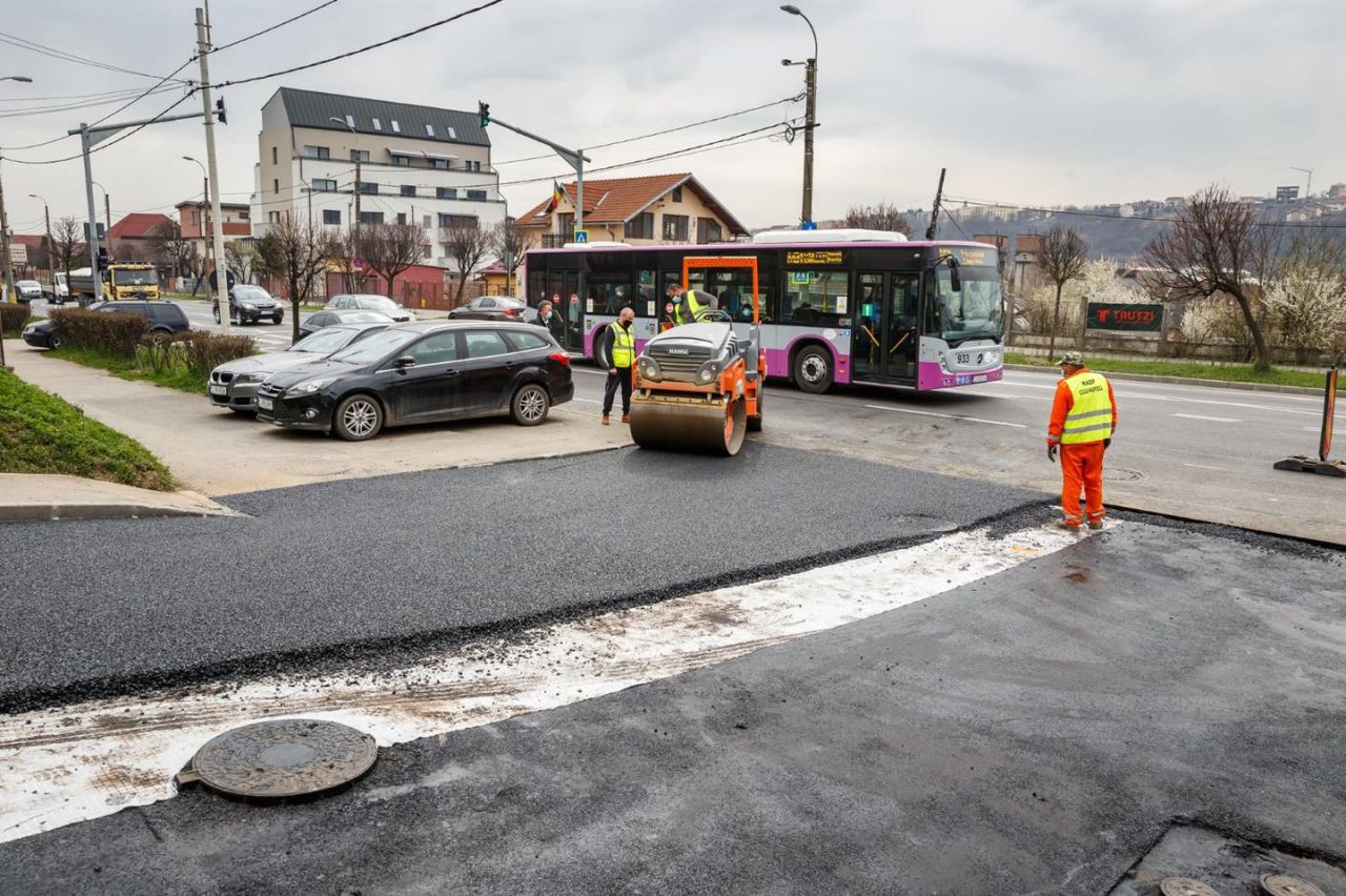muncitori radp asfaltari dambul rotund cluj