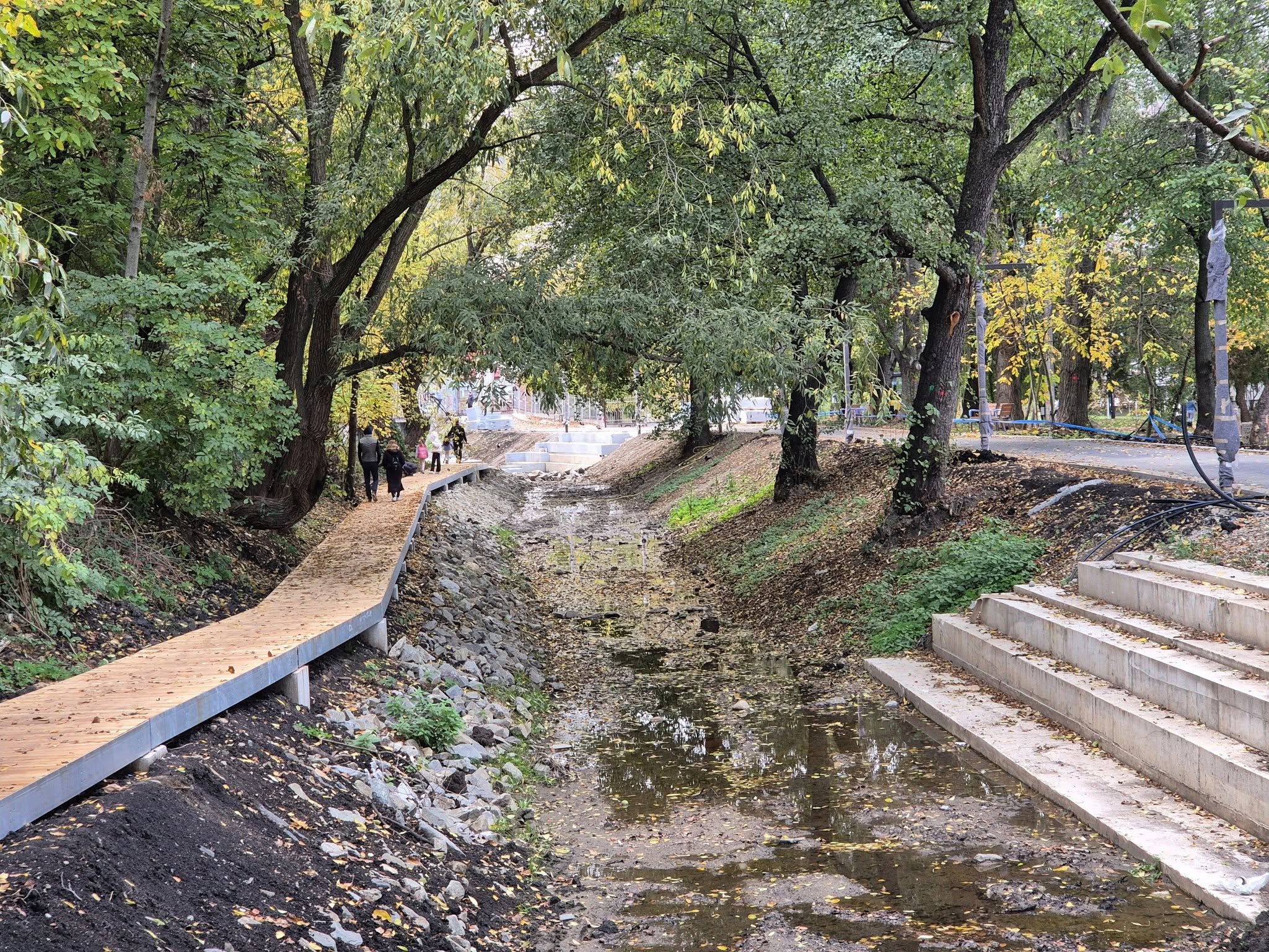 parcul rozelor canalul morii aprc nou