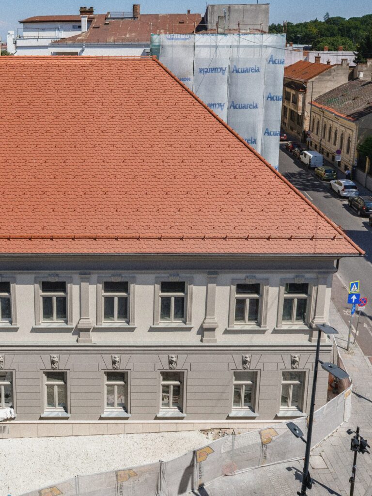 Casa Bogdánffy, cumpărată cu banii obținuți din arta lui Adrian Ghenie ...